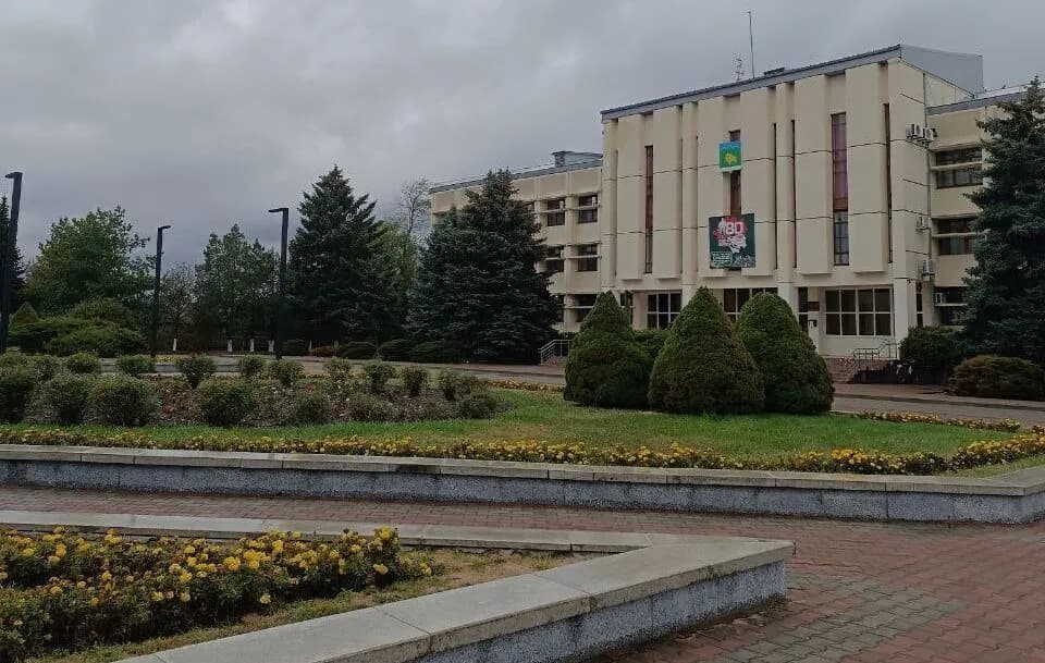 photo1700452898